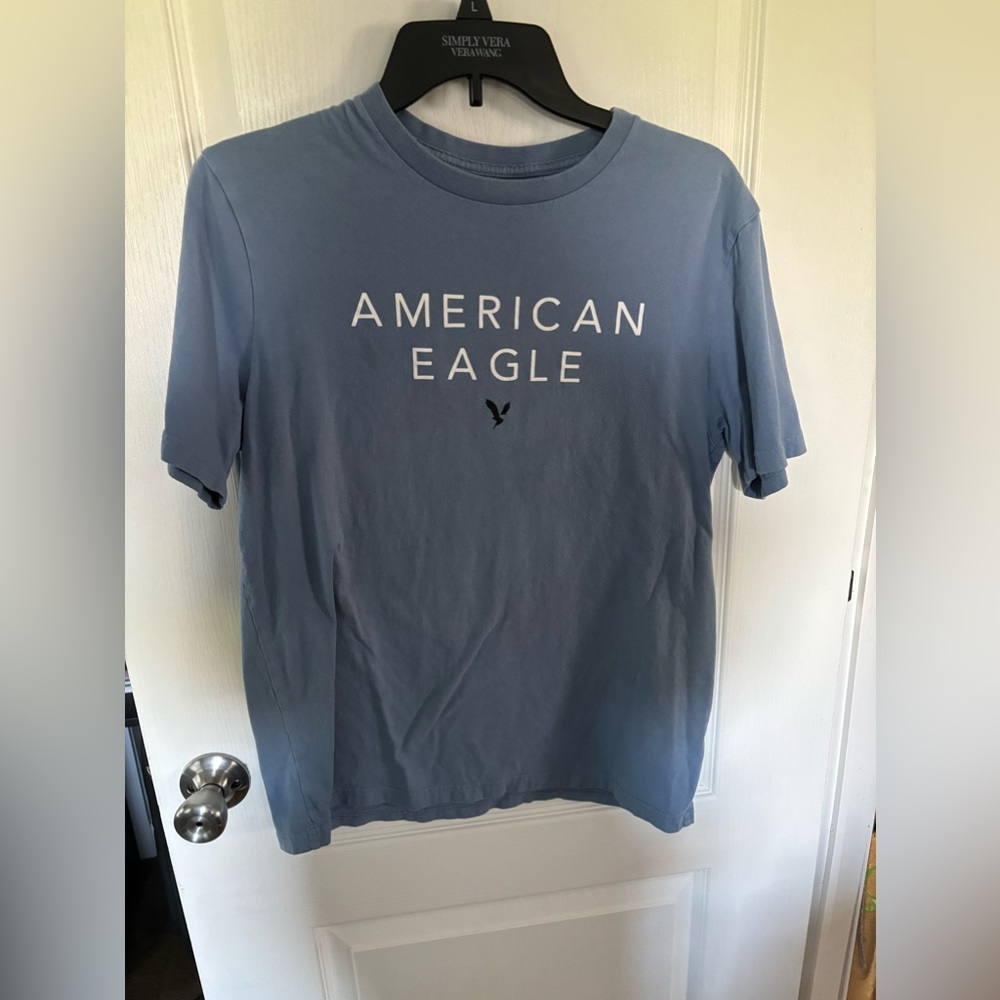 Men’s American Eagle Blue T-Shirt Size Medium
